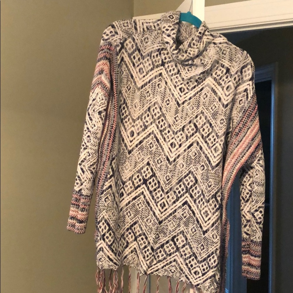 Women’s poncho